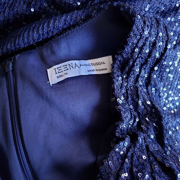 Elegant Navy Sequin Gown - Picture 12 of 14